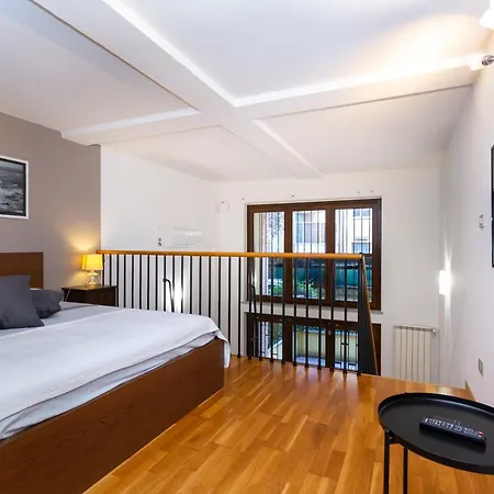 Unforgettable, Loft In The Center Appartement